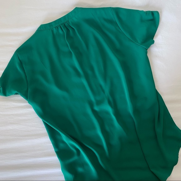 Pleione Green Blouse - Picture 4 of 8